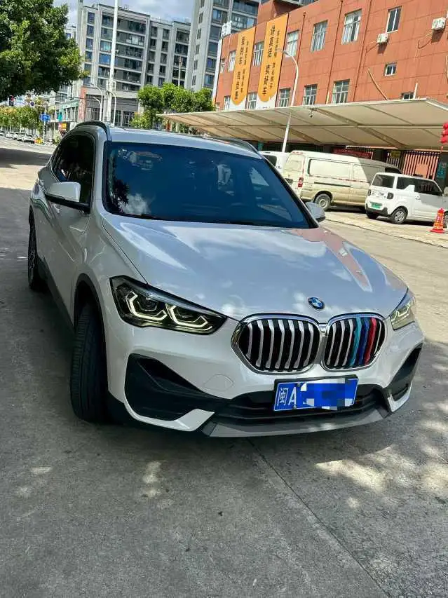BMW X1 2022 Model sDrive25Li Leading Model – фото 2