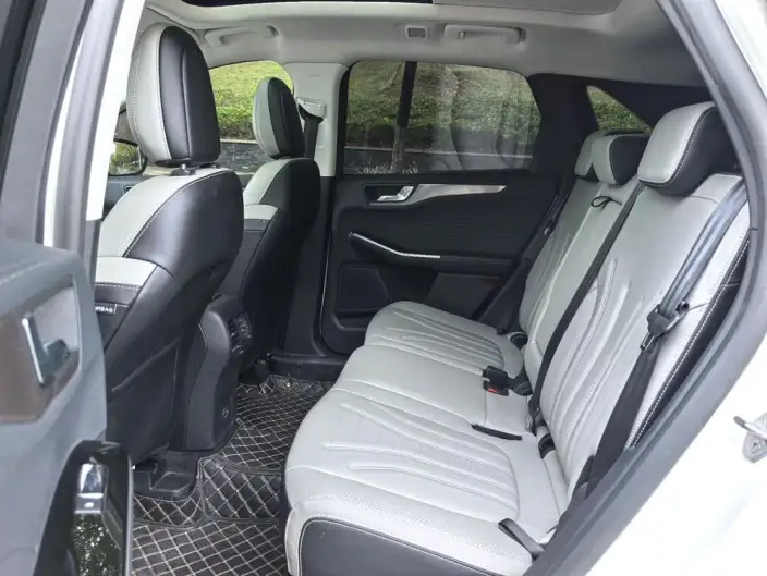 Ford Escape 2020 Model EcoBoost 245 2WD Shine Xiang Model – фото 7