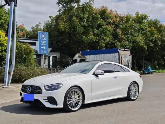 Mercedes-Benz E-Class Imported 2023 Model E 300 Coupe – фото 1