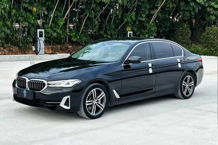 BMW 5 Series 2022 Model 530Li Leading Model Luxury Set – фото 1