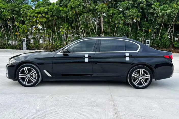 BMW 5 Series 2022 Model 530Li Leading Model Luxury Set – фото 3
