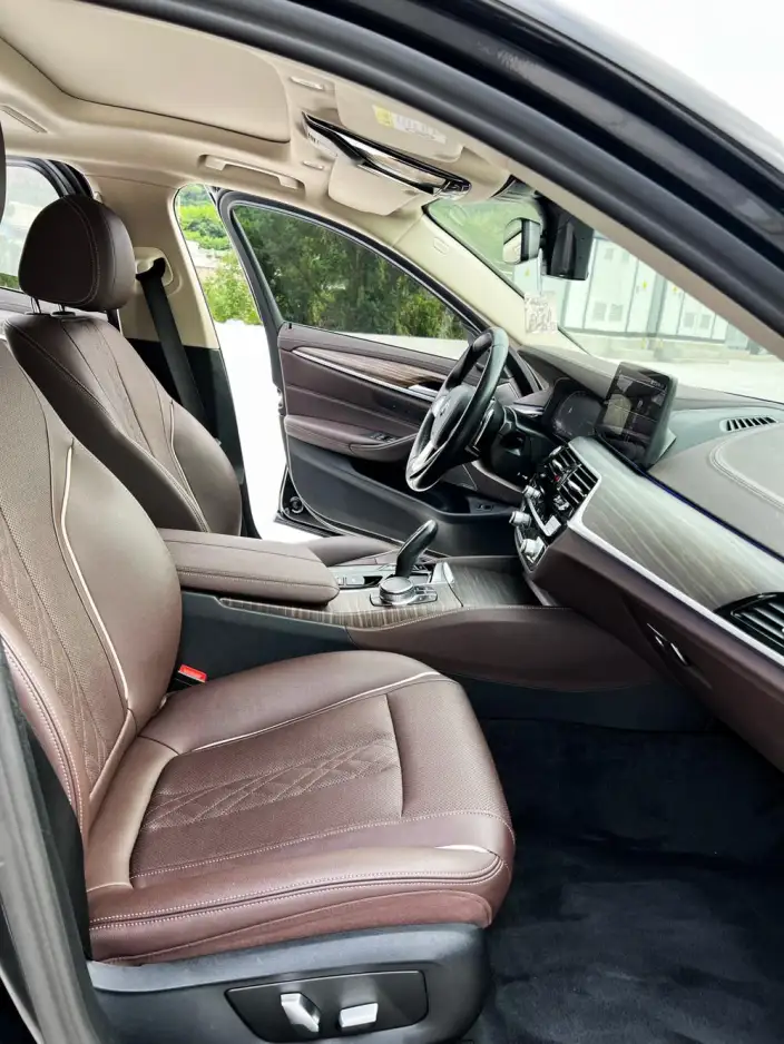BMW 5 Series 2022 Model 530Li Leading Model Luxury Set – фото 9