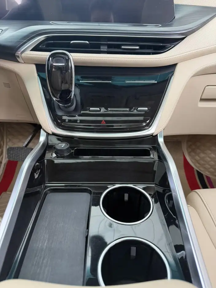 Buick GL8 2022 Model ES Luzun 653T Luxury Model – фото 9