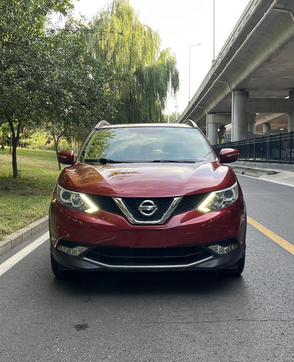 Nissan Qashqai 2016 2.0L CVT Elite – фото 2