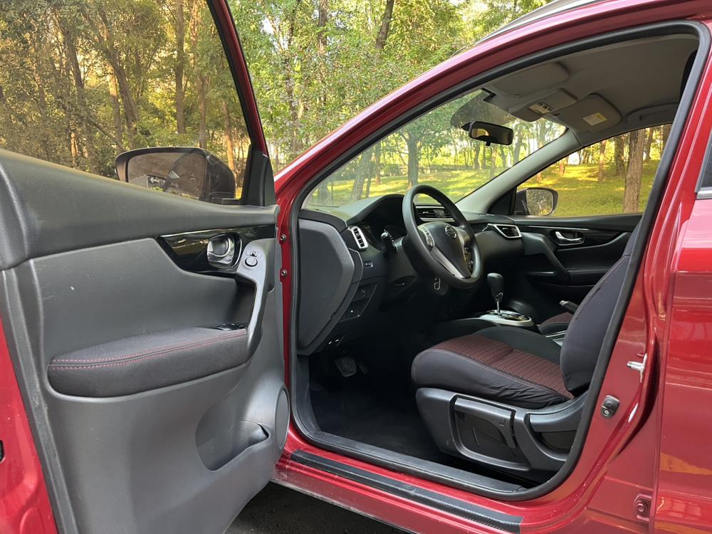 Nissan Qashqai 2016 2.0L CVT Elite – фото 12