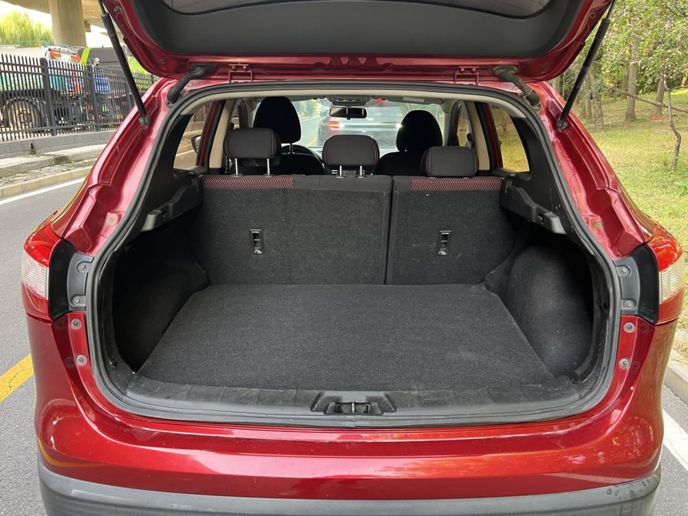 Nissan Qashqai 2016 2.0L CVT Elite – фото 15