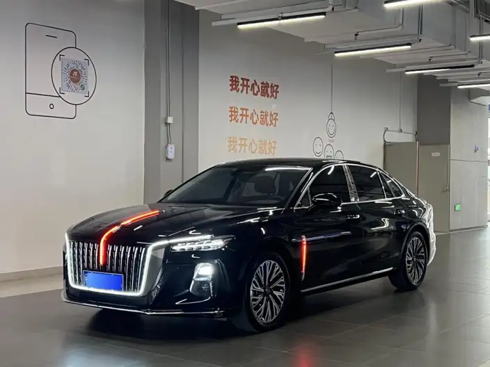 Hongqi H5 2024 Model 2.0T Automatic Flag Enjoy Edition