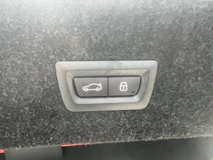 BMW 3 Series 2025 Model 325Li M Sports Set – фото 7