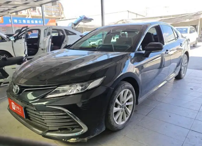 Toyota Camry 2022 Model 2.0GVP Leading version – фото 1