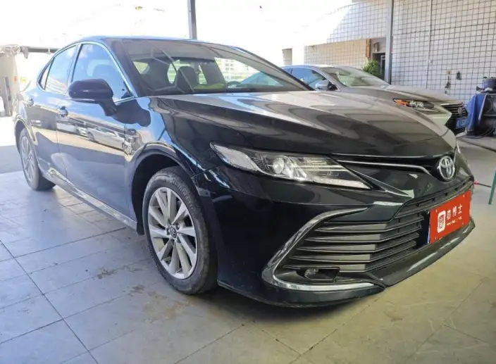Toyota Camry 2022 Model 2.0GVP Leading version – фото 2