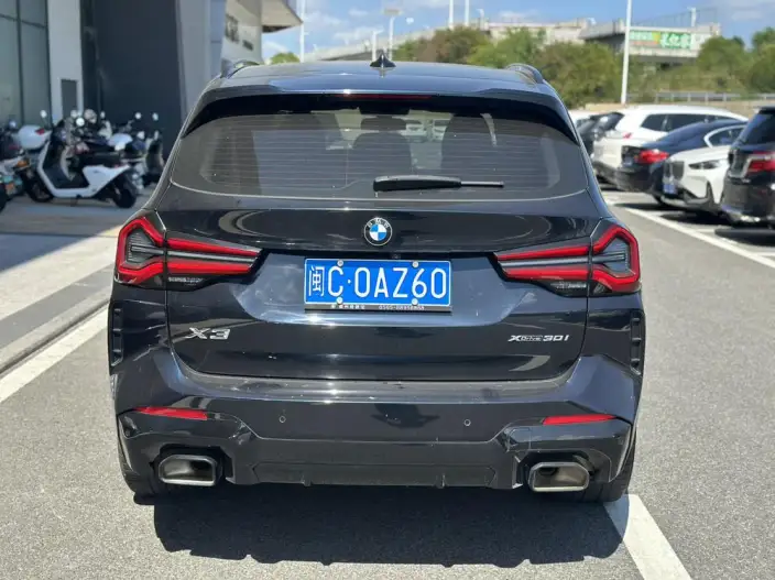 BMW X3 2023 Model xDrive30i Exclusive Model M Night Set – фото 5