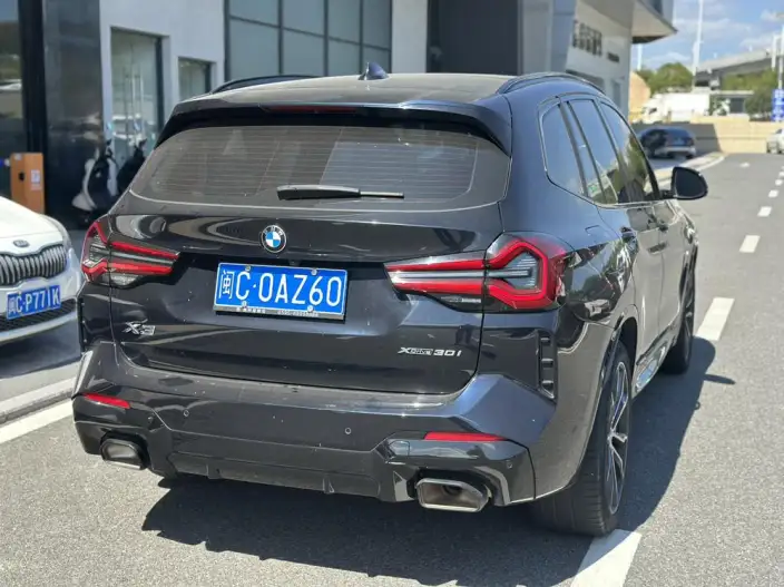 BMW X3 2023 Model xDrive30i Exclusive Model M Night Set – фото 6