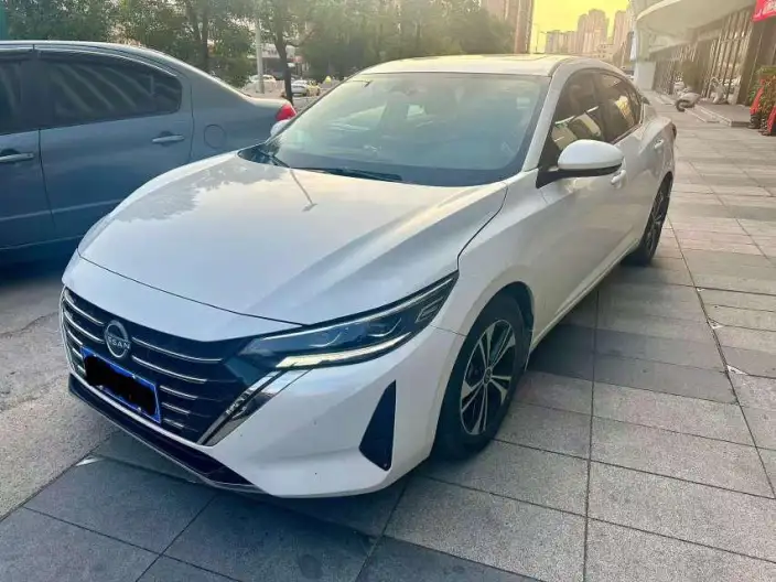 Nissan Sylphy 2023 Model 1.6L CVT Yuexiang Edition – фото 1