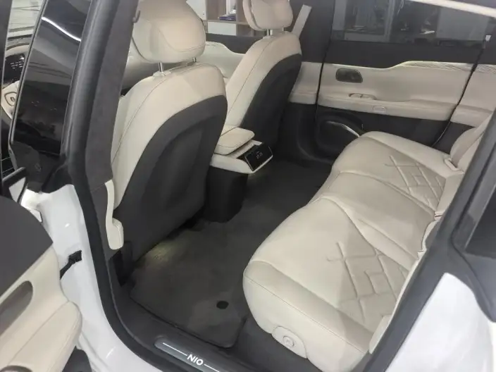 NIO ET7 2021 Model 100kWh First Edition Edition – фото 9