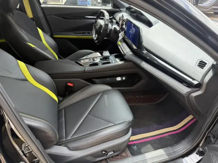 Changan UNI-V 2022 Model 1.5T Sports Edition – фото 7