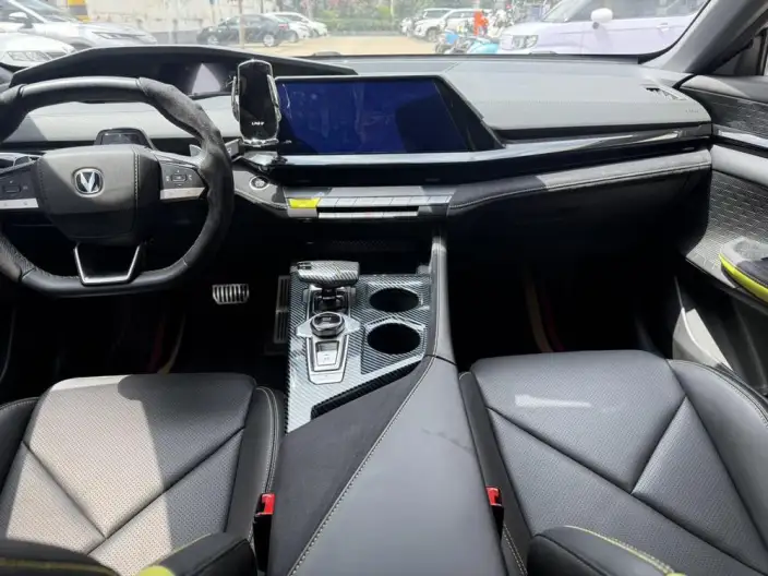 Changan UNI-V 2022 Model 1.5T Sports Edition – фото 8