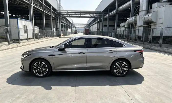 Chery Arrizo 8 2022 Model 1.6TGDI DCT Shang