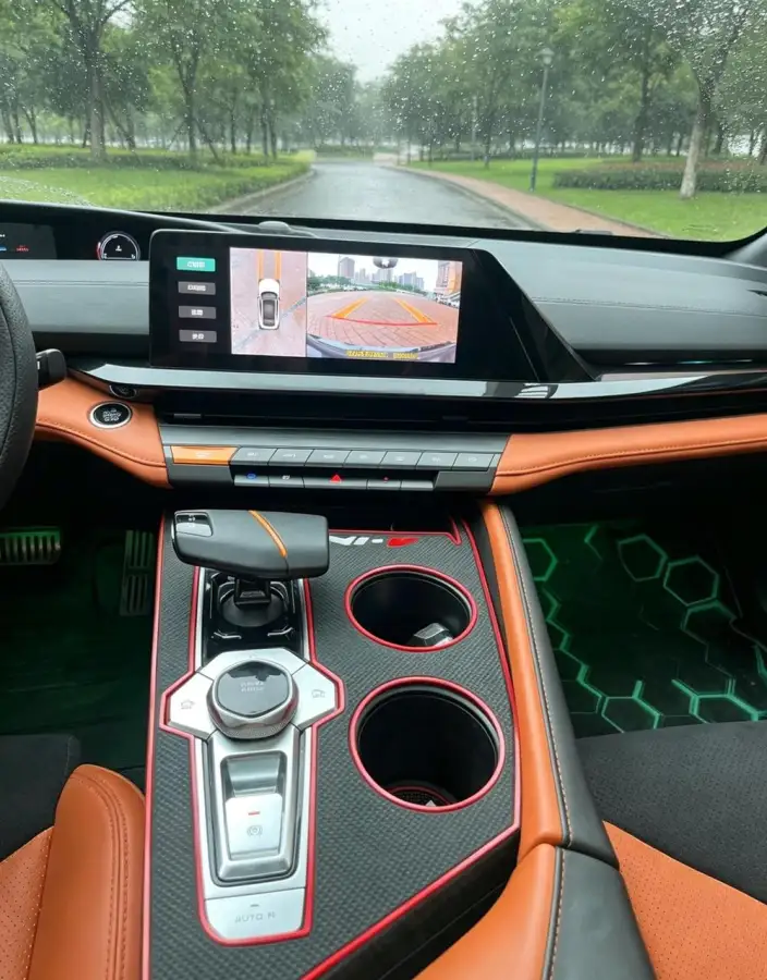 Changan UNI-V 2023 Model 1.5T Sports Edition – фото 8