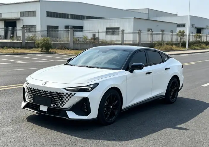 Changan UNI-V 2023 Model 1.5T Exclusive Model