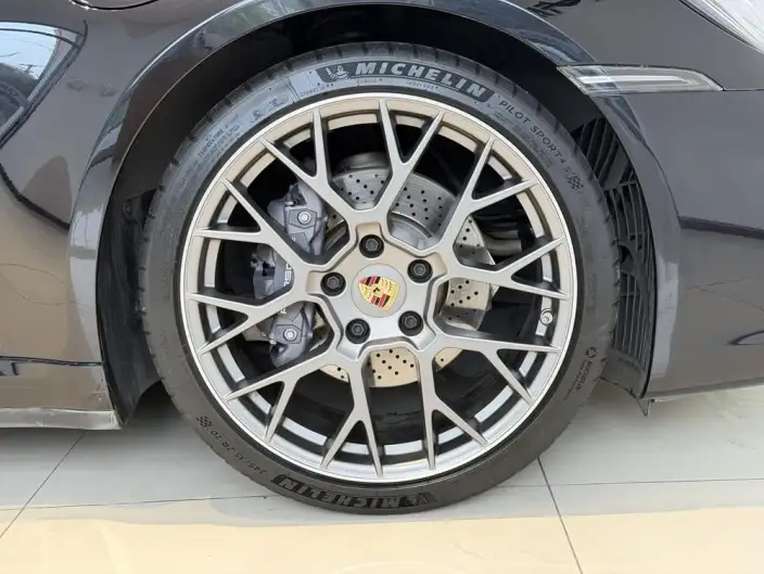 PORSCHE 911 2023 Model Carrera 3.0T – фото 9