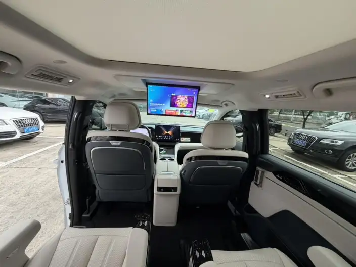 Xia 2026 Model DM-i 218KM Excellence Model – фото 9