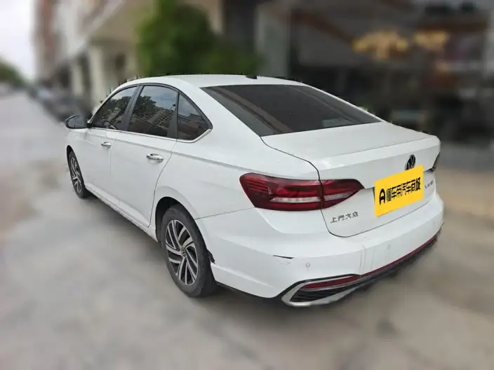 Volkswagen Lavida 2024 Model 1.5L Automatic Starry Sky Five Million Edition – фото 4