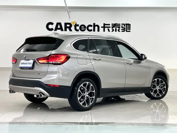 BMW X1 2022 Model sDrive25Li Leading Model – фото 6