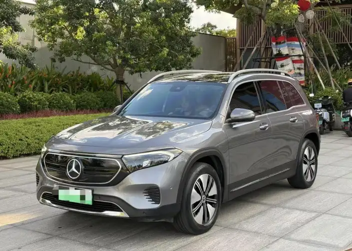 Mercedes-Benz EQB 2022 Model EQB 260 – фото 1