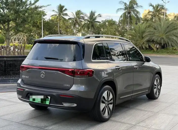 Mercedes-Benz EQB 2022 Model EQB 260 – фото 6