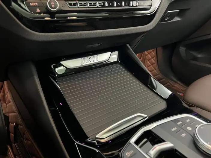 BMW iX3 2023 Model Leading Model – фото 10