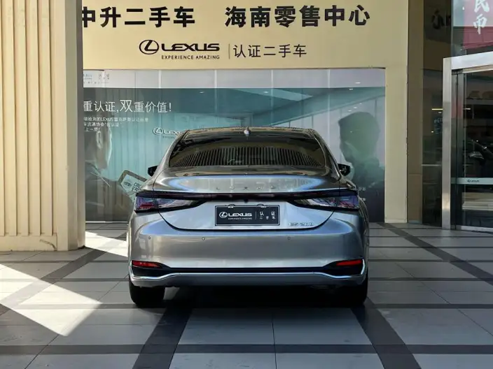 Lexus ES 2025 Model 200 Premium