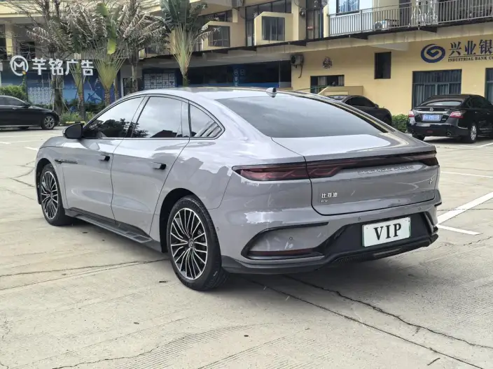 BYD Han EV 2025 Model 701KM LiDAR Smart Driving Model – фото 4