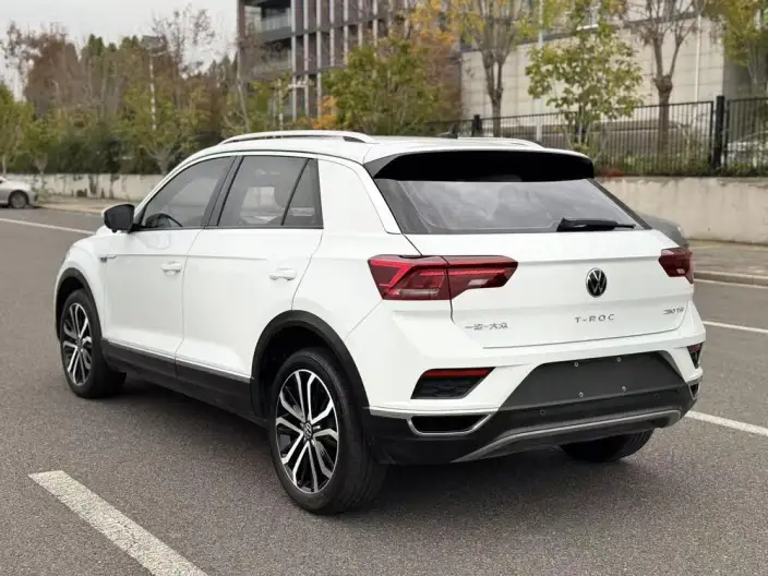Volkswagen T-Roc 2021 Model 280TSI DSG 2WD Elite Zhilian Edition – фото 4