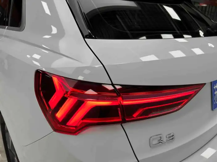AUDI Q3 2023 Model 35 TFSI Fashion Dynamic Model – фото 10