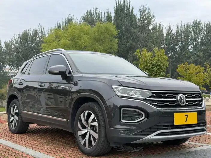 Volkswagen Tayron 2021 Model 330TSI 2WD Luxury Zhilian Edition – фото 3