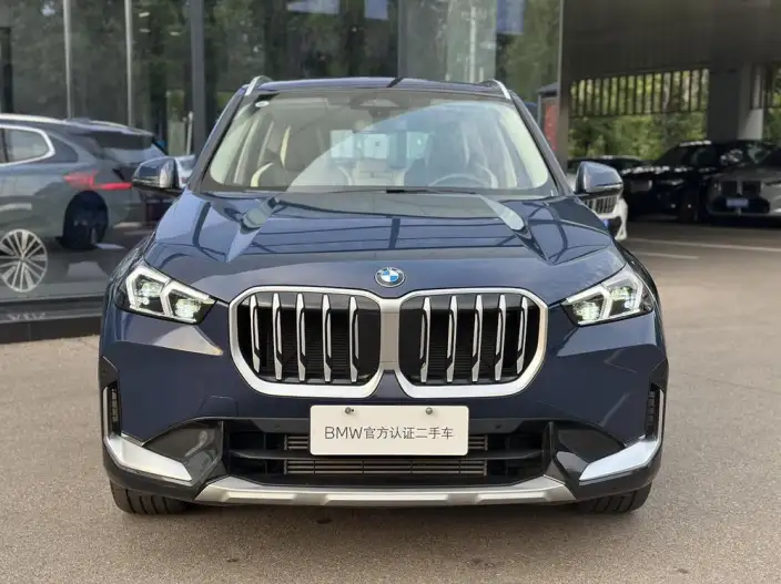 BMW X1 2025 Model xDrive25Li X Design Set
