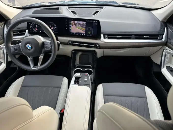 BMW X1 2025 Model xDrive25Li X Design Set – фото 9