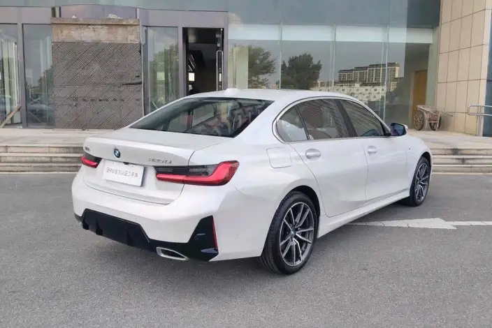 BMW 3 Series 2025 Model 325Li M Sports Set – фото 5