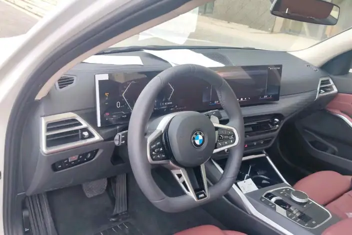 BMW 3 Series 2025 Model 325Li M Sports Set – фото 6