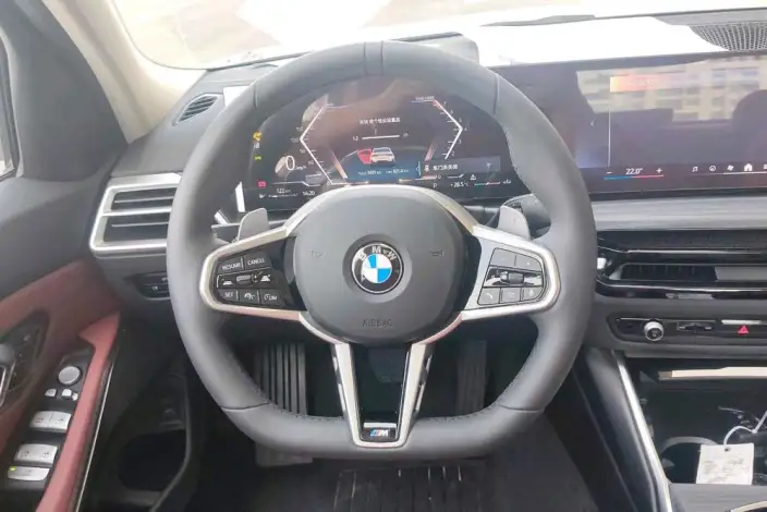BMW 3 Series 2025 Model 325Li M Sports Set – фото 9