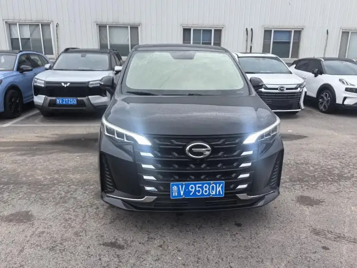 GAC Trumpchi M6 2021 Model 270T Automatic Exclusive Edition 7 seat