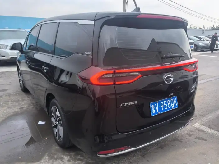 GAC Trumpchi M6 2021 Model 270T Automatic Exclusive Edition 7 seat