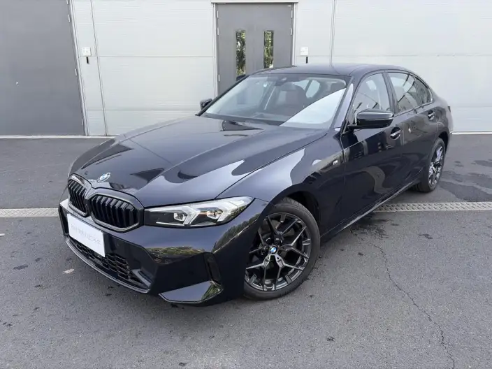 BMW 3 Series 2025 Model 330Li M Sports Night Set