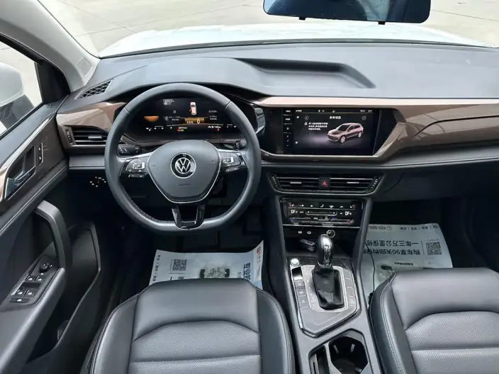 Volkswagen Tharu 2022 Model 280TSI 2WD Deluxe Edition – фото 10