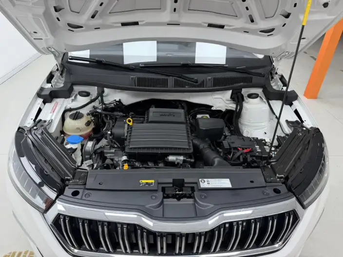Skoda Kamiq GT 2022 Model 1.5L Automatic Premium – фото 7