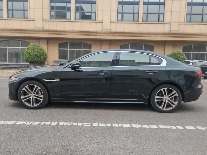 Jaguar XE L 2024 Model 2.0T 250PS R-DYNAMIC S Enterprising Sports Edition