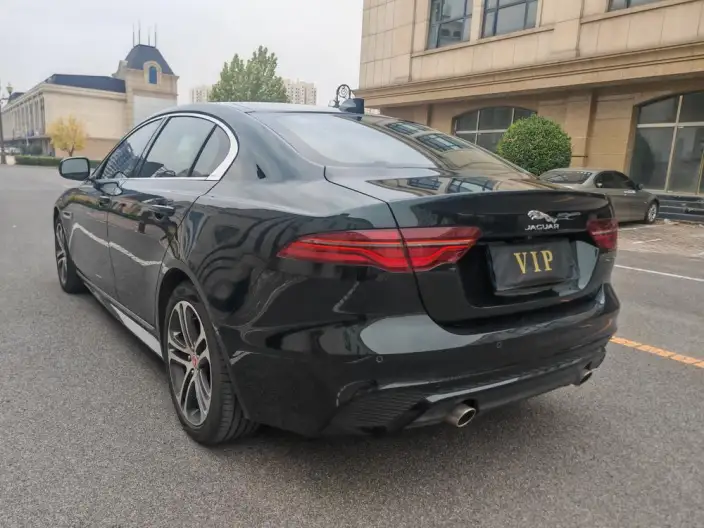 Jaguar XE L 2024 Model 2.0T 250PS R-DYNAMIC S Enterprising Sports Edition – фото 5