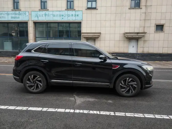 Hongqi HS5 2022 Model 2.0T Smart Flag Enjoy Edition – фото 8