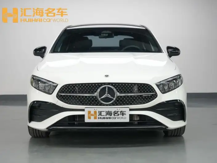 Mercedes-Benz A-class 2025 Model A 200 L Fashion Edition – фото 2