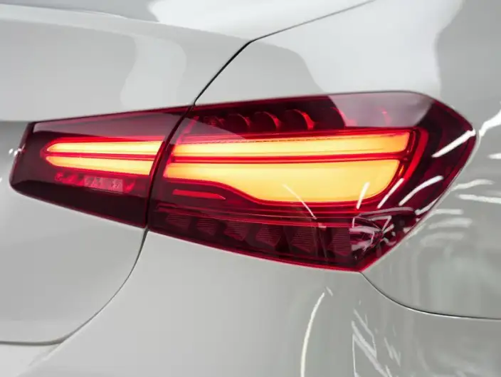 Mercedes-Benz A-class 2025 Model A 200 L Fashion Edition – фото 8